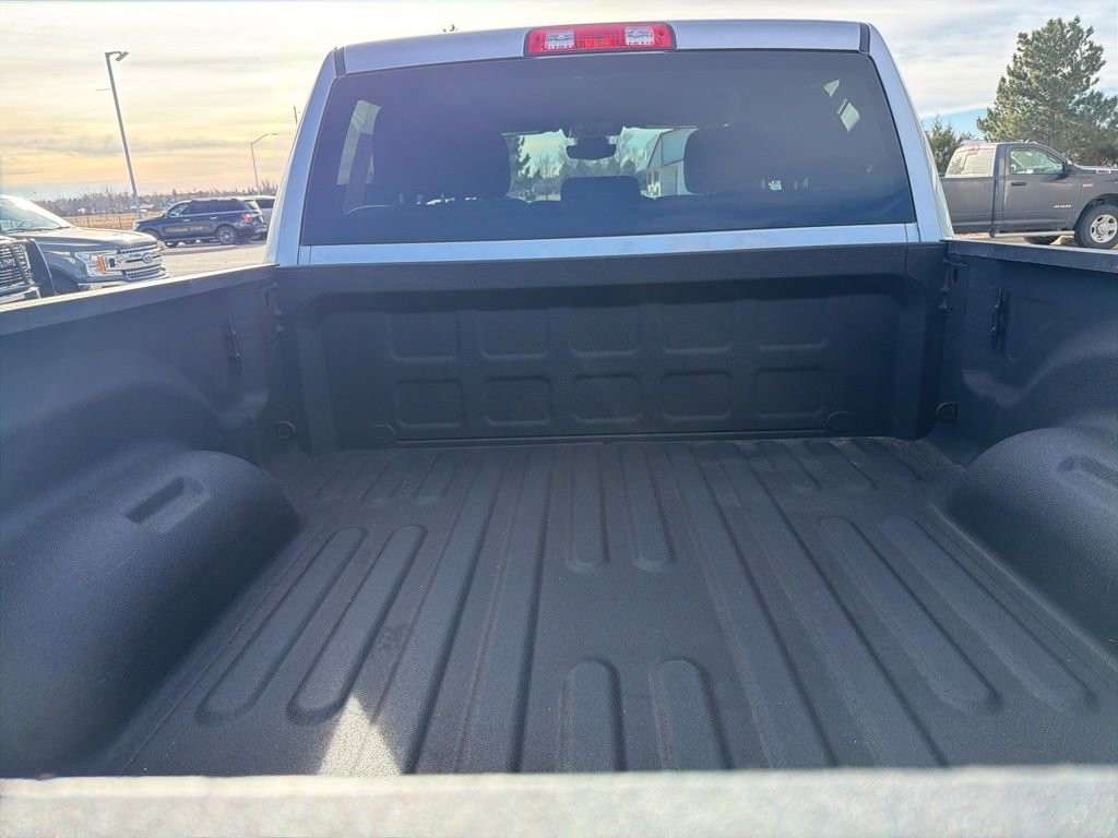 Used 2024 RAM 2500 Big Horn w/ Bed Utility Group image 5