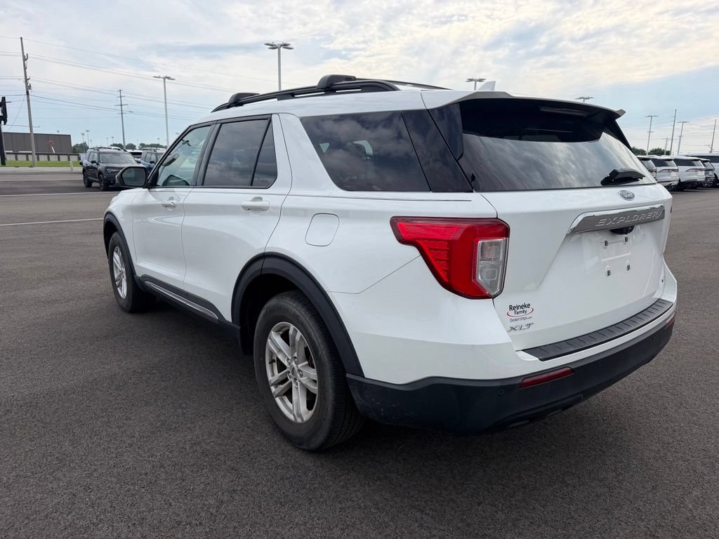 Used 2020 Ford Explorer XLT w/ Comfort Package AWD/4WD image 7