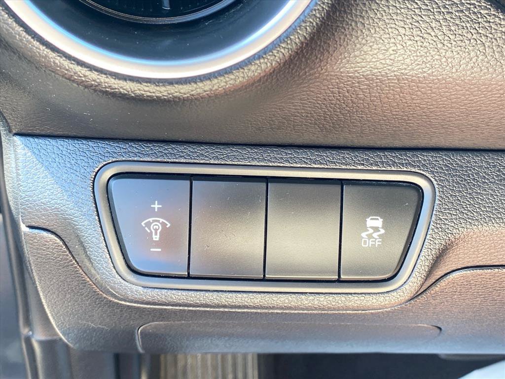 Certified 2023 Kia Forte LXS FWD image 21
