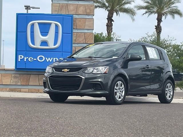 Used 2020 Chevrolet Sonic LT image 1