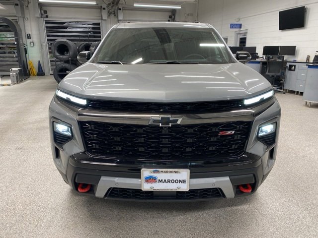 New 2026 Chevrolet Traverse Z71 w/ Enhanced Driving Package image 2