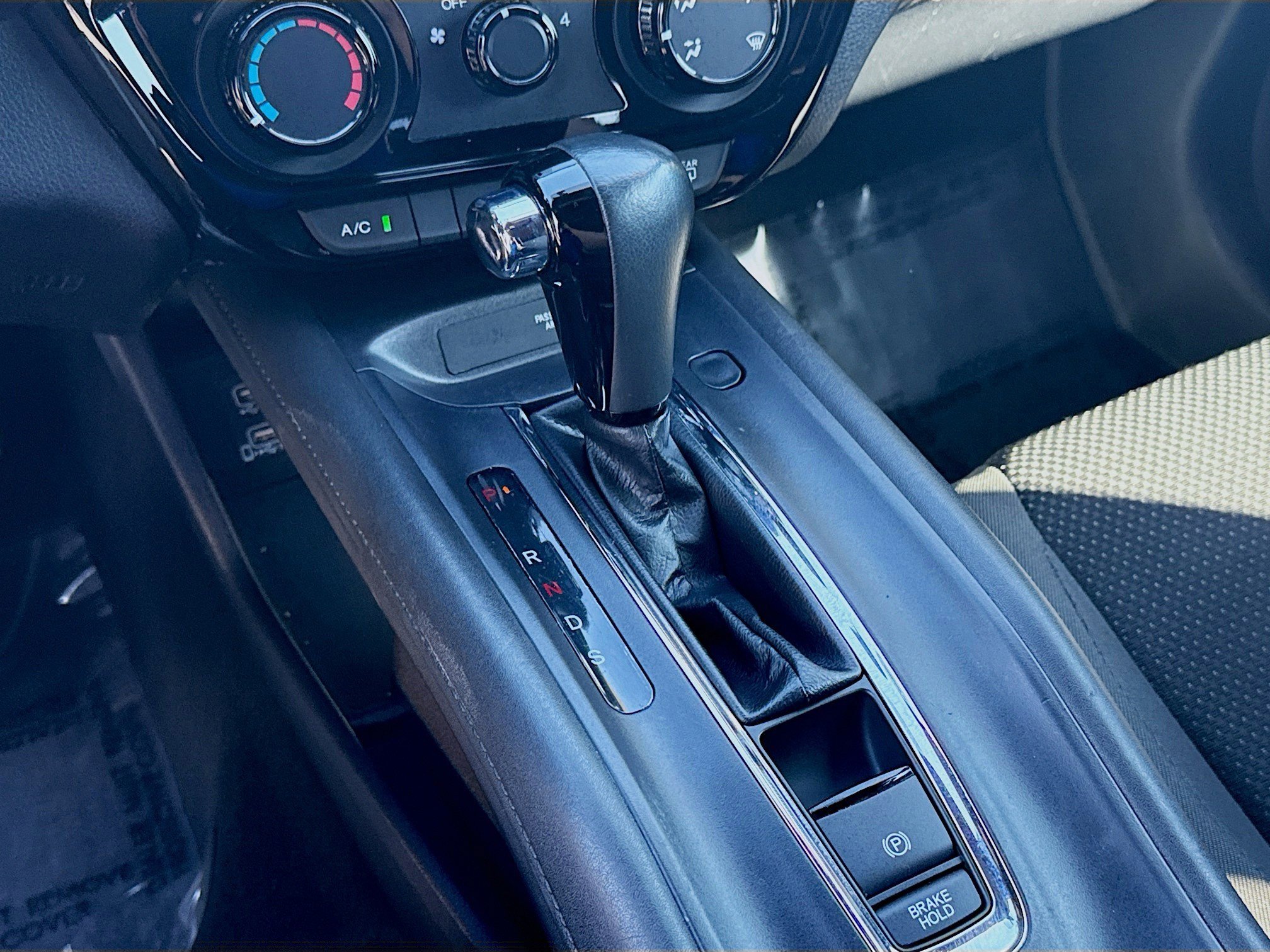 Used 2021 Honda HR-V Sport image 15