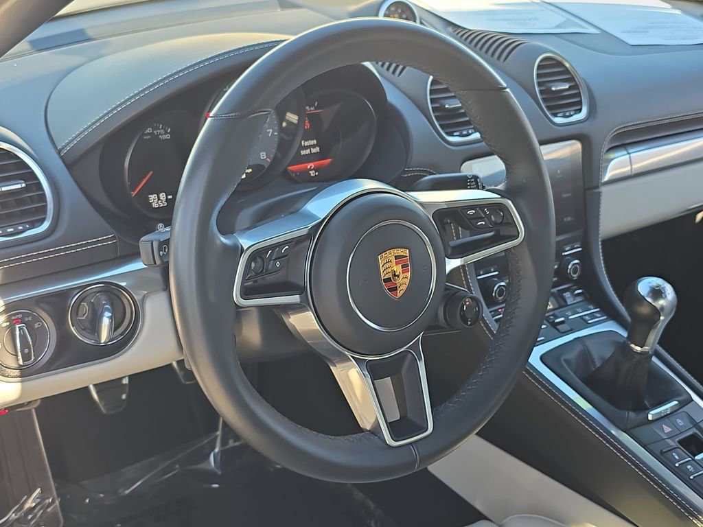 Used 2024 Porsche 718 Boxster S image 16