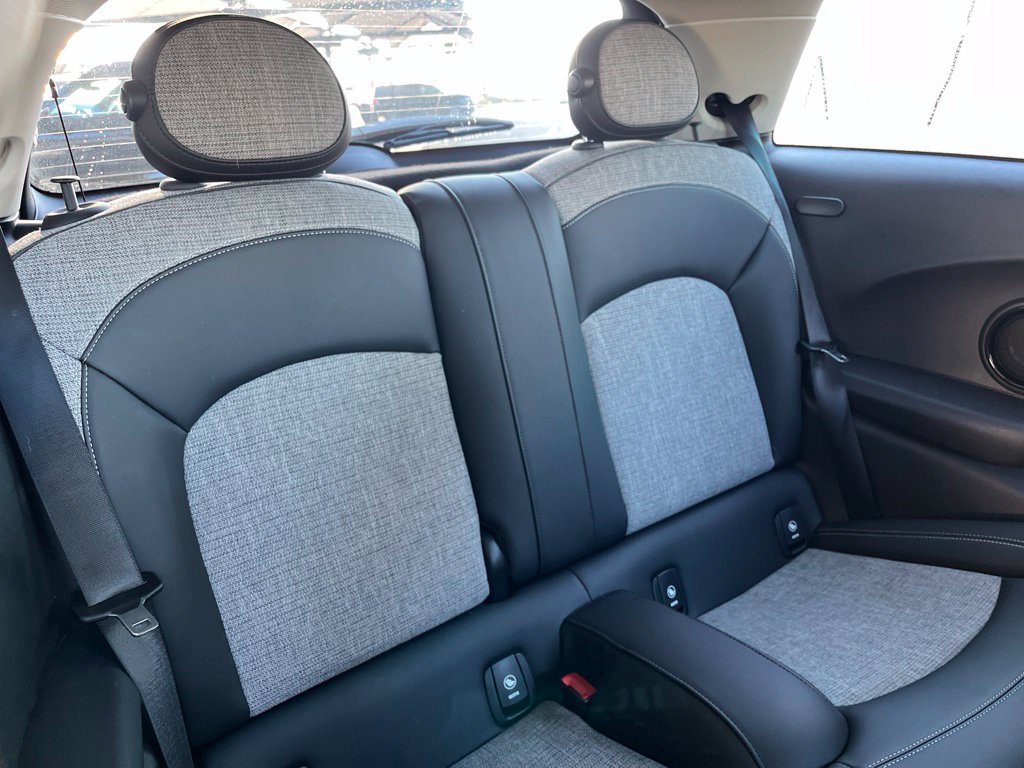 Used 2020 MINI Cooper S w/ Signature Upholstery Package FWD image 28