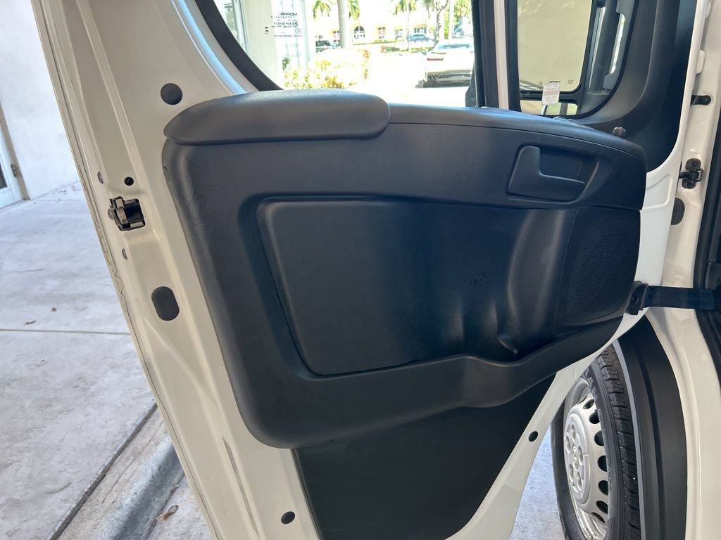 Used 2024 RAM ProMaster 3500 w/ Delivery Van Package FWD image 35