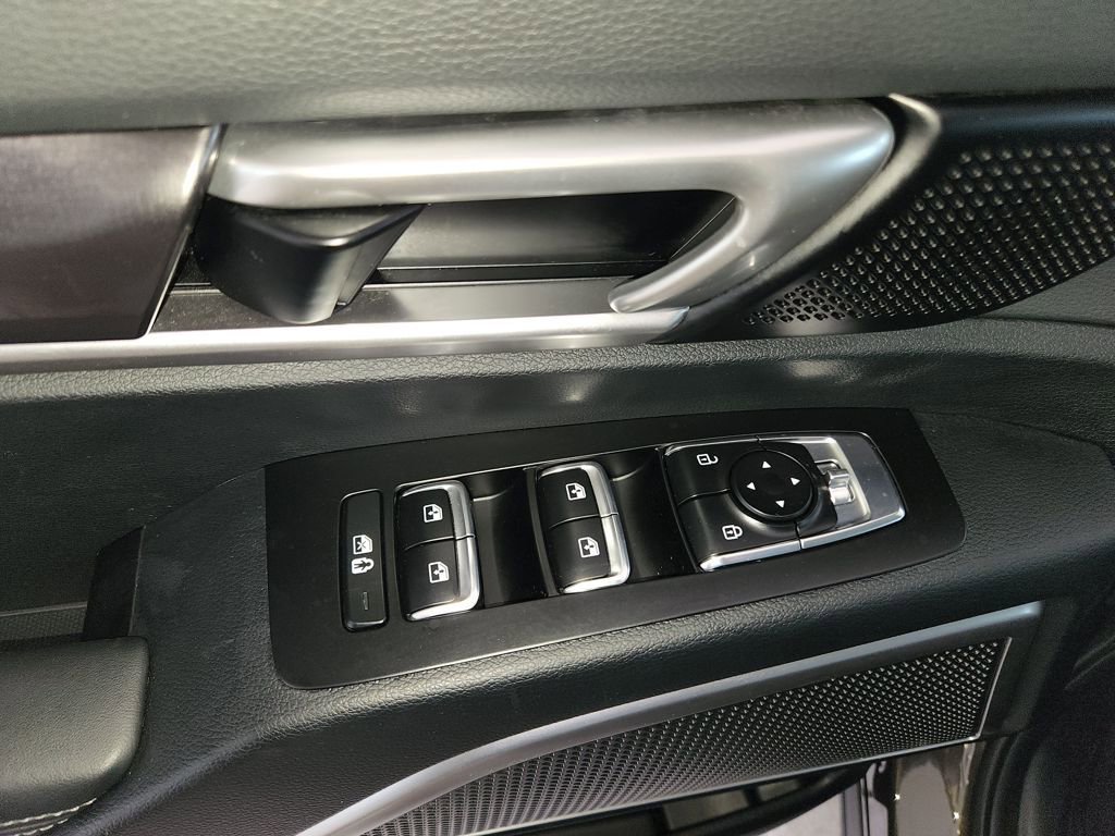 Used 2024 Kia Telluride S image 30