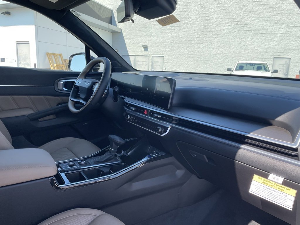 New 2026 Kia Sorento SX Prestige w/ Olive Brown Leather Package image 32