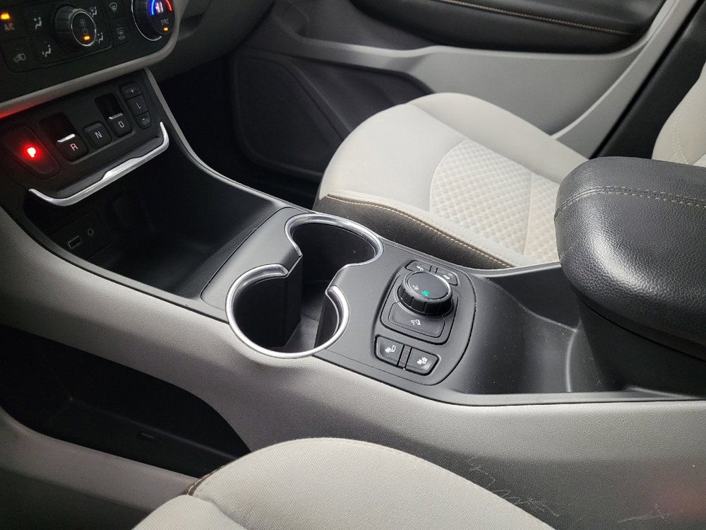 Used 2019 GMC Terrain SLE w/ Driver Convenience Package image 26