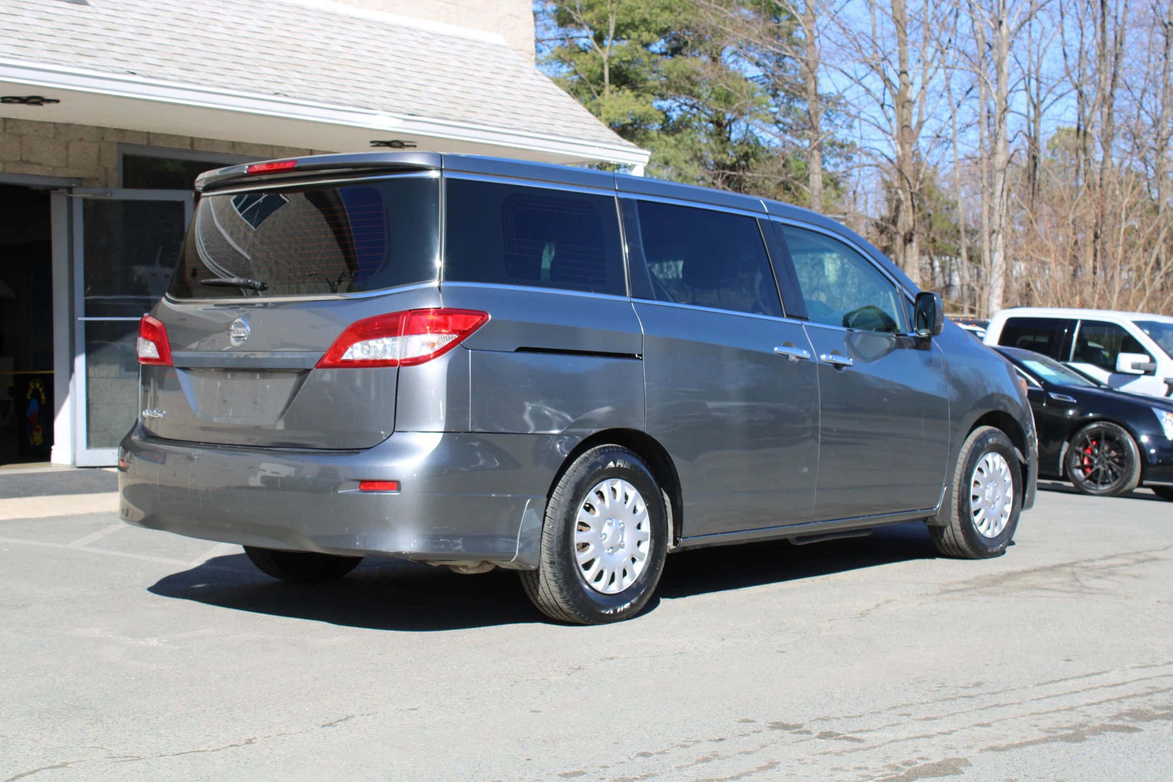 Used 2015 Nissan Quest S image 6
