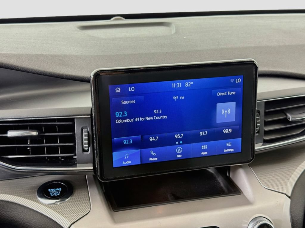 Used 2024 Ford Explorer XLT w/ XLT Sport Appearance Package AWD/4WD image 39