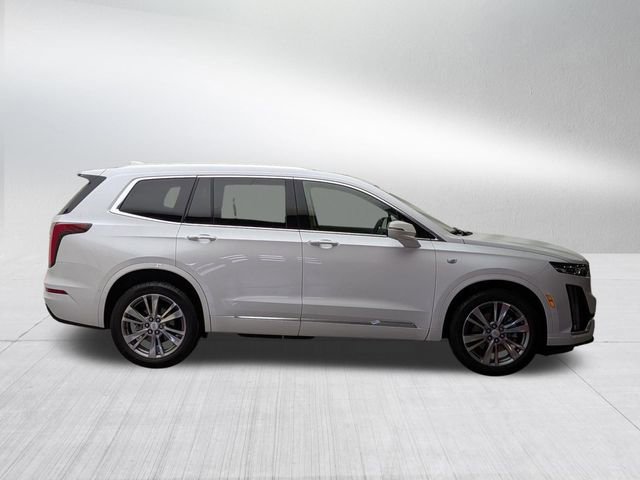 Certified 2025 Cadillac XT6 Premium Luxury w/ Technology Package image 4