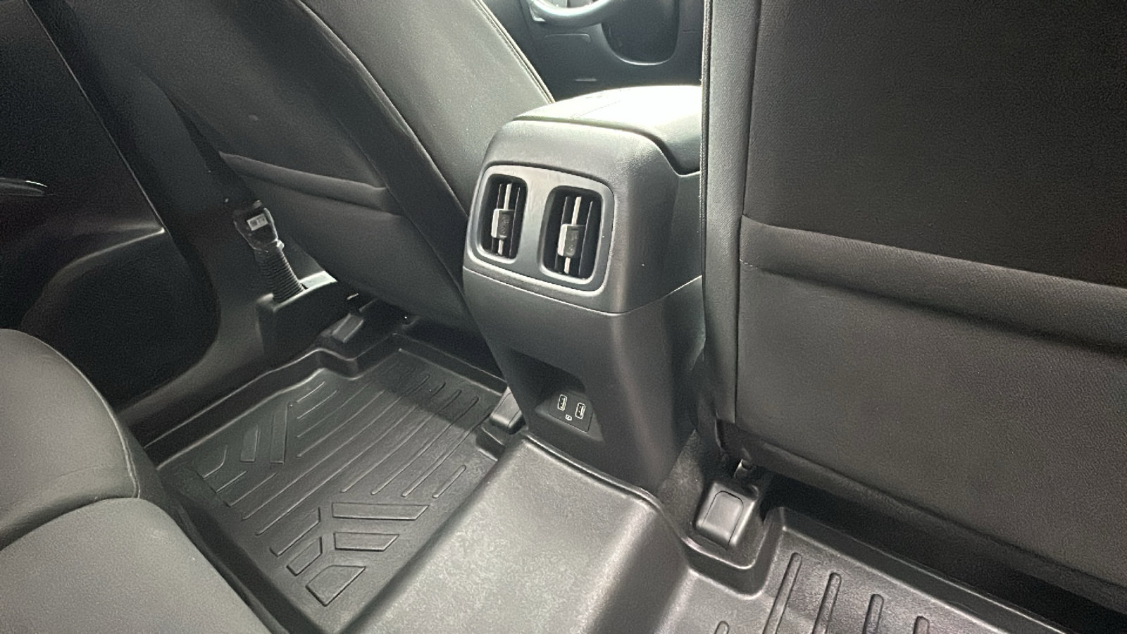 Used 2022 Hyundai Tucson SEL w/ Convenience Package image 27