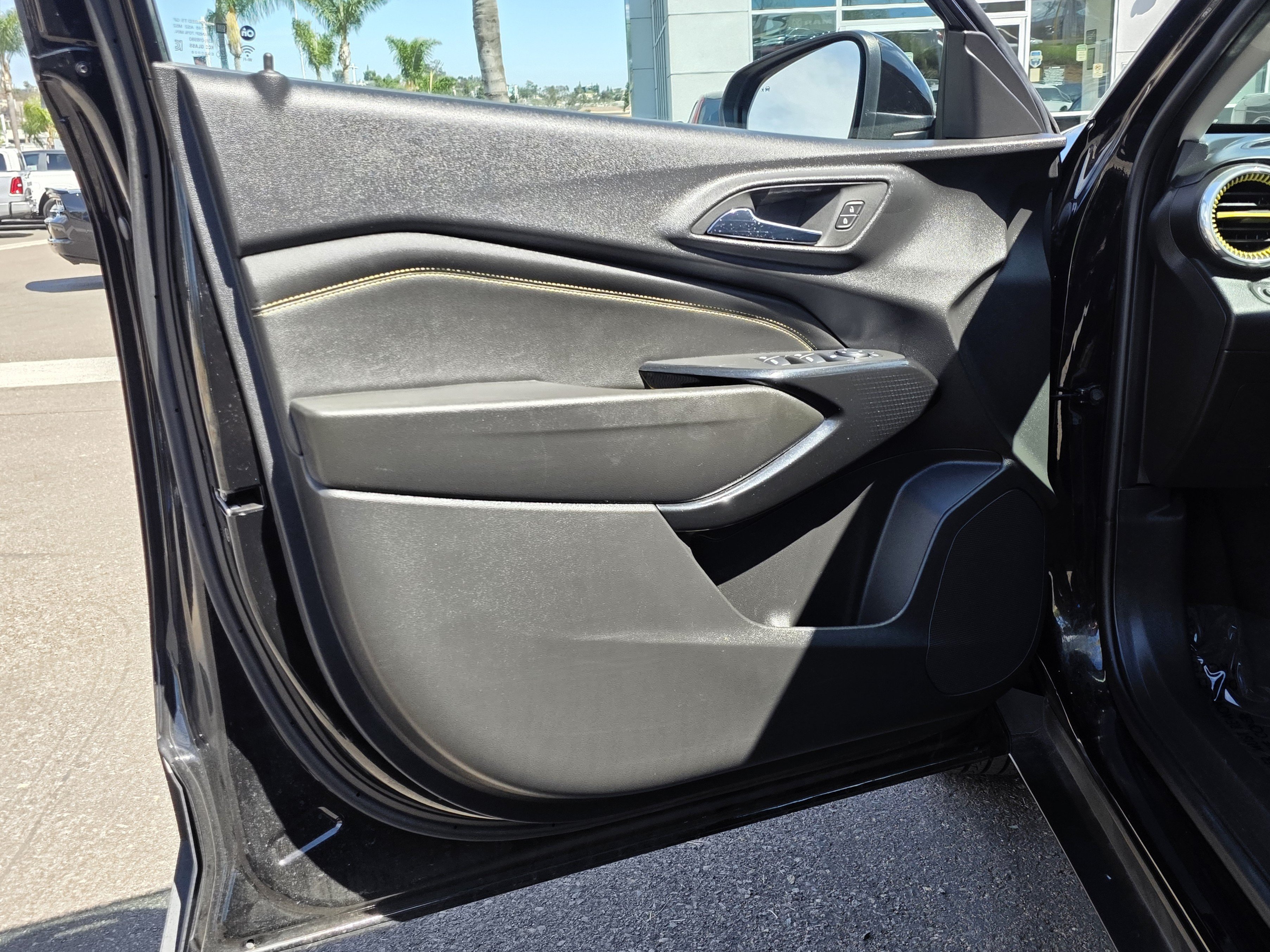 Used 2024 Chevrolet Trax LT w/ Driver Confidence Package FWD image 13