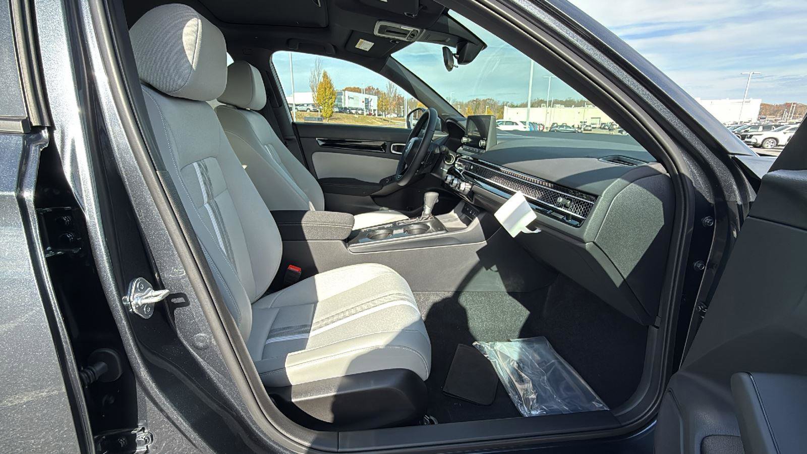 New 2025 Honda Civic Sport image 17