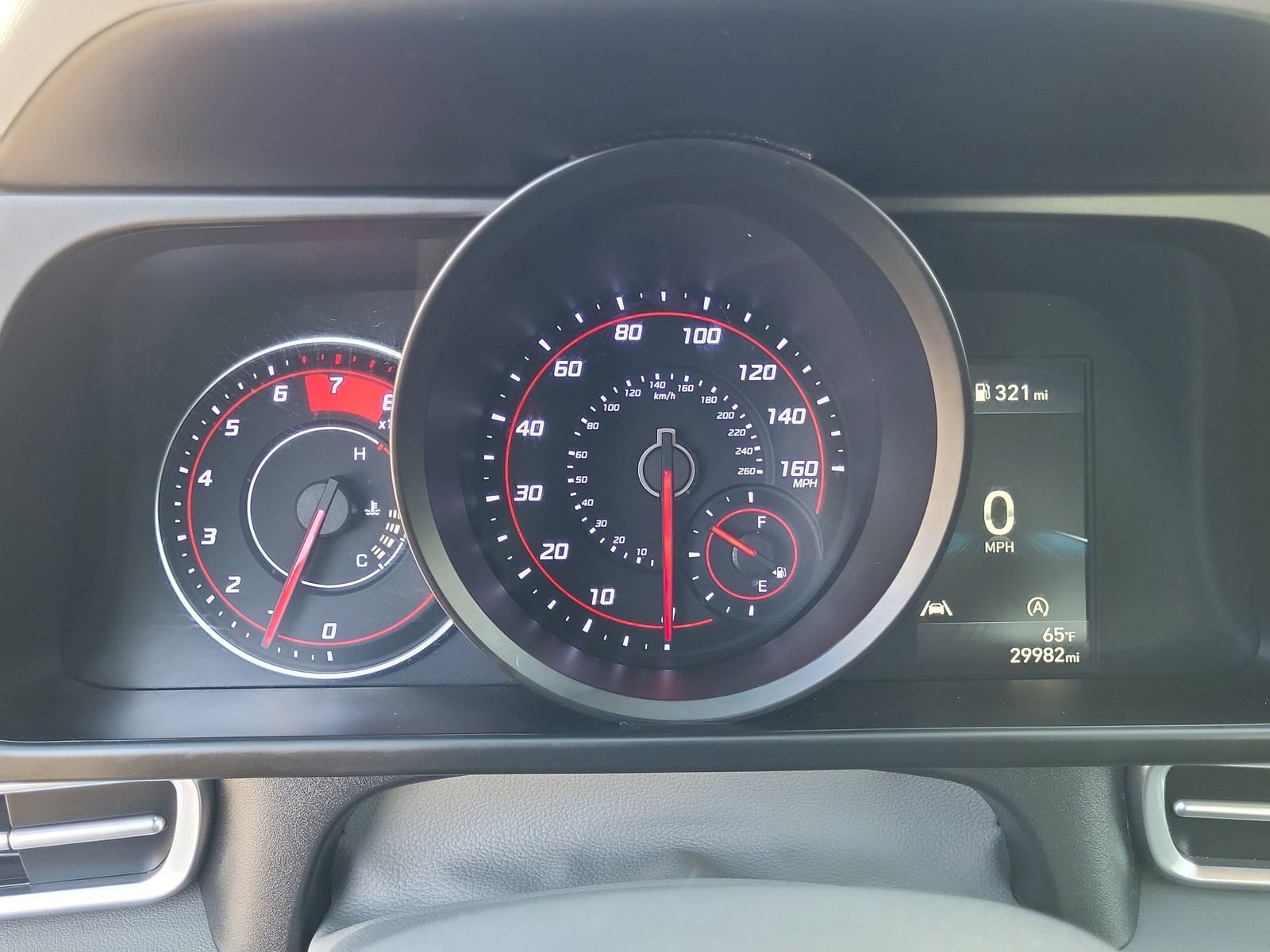 Used 2023 Hyundai Elantra SE image 17