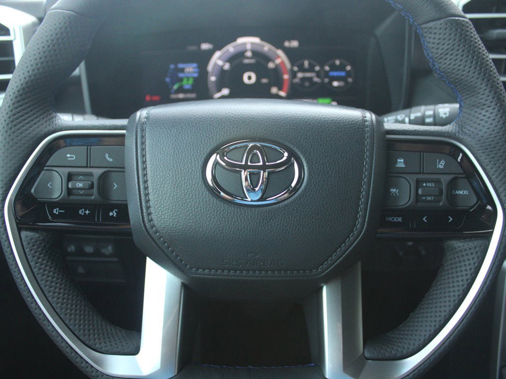 New 2026 Toyota Sequoia Platinum AWD/4WD image 32