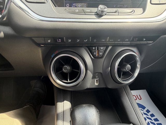 Used 2020 Chevrolet Blazer LT FWD image 23