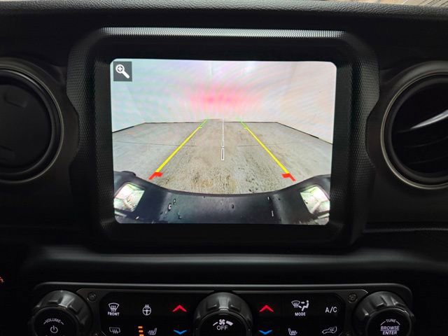 Certified 2023 Jeep Gladiator Sport image 18