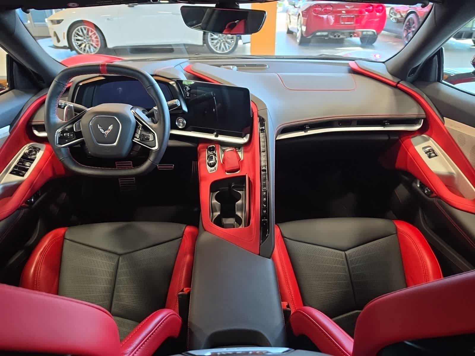 Used 2023 Chevrolet Corvette Stingray Preferred Conv w/ Z51 Performance Package RWD image 37