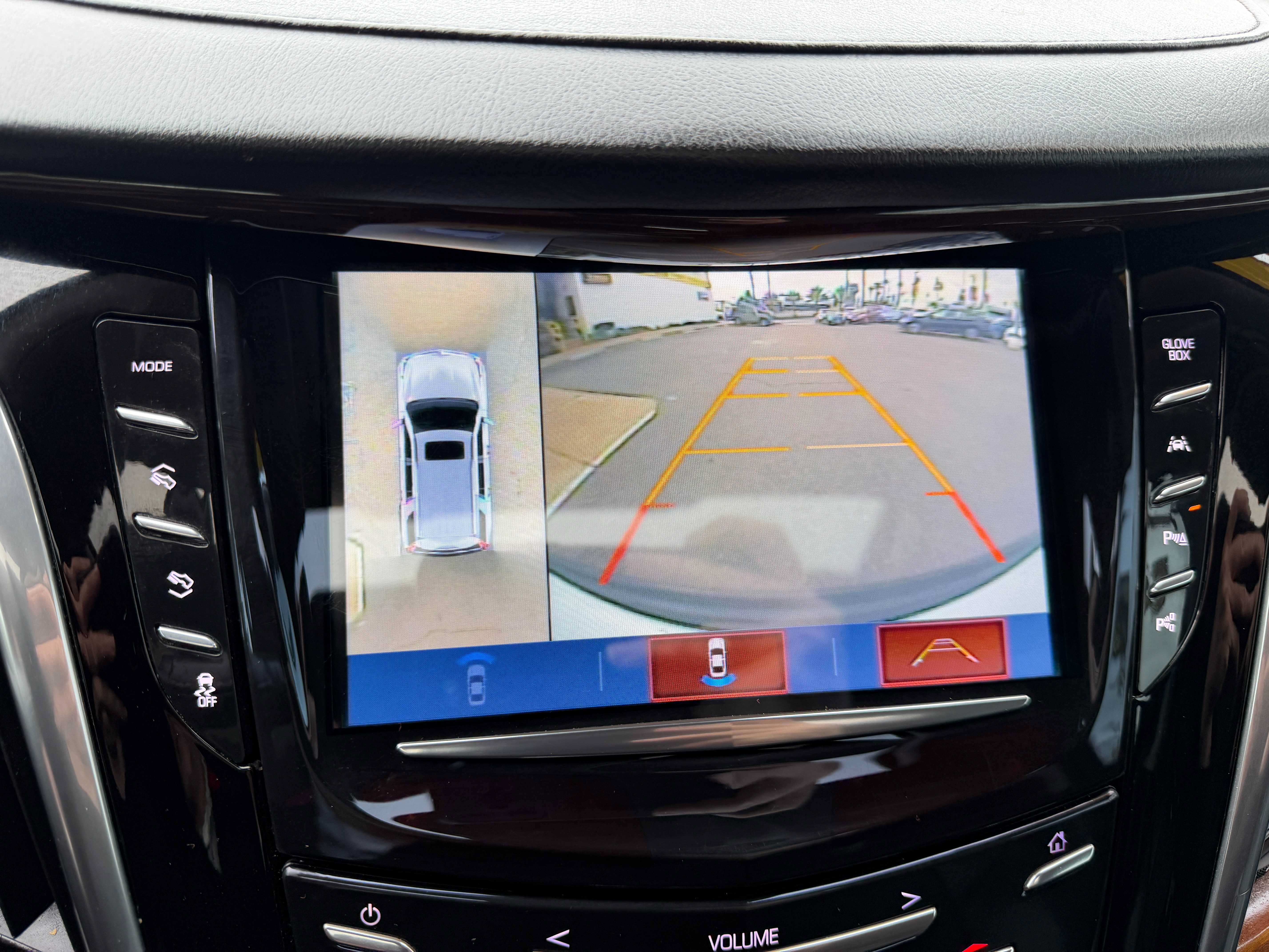 Used 2020 Cadillac Escalade Luxury RWD image 32