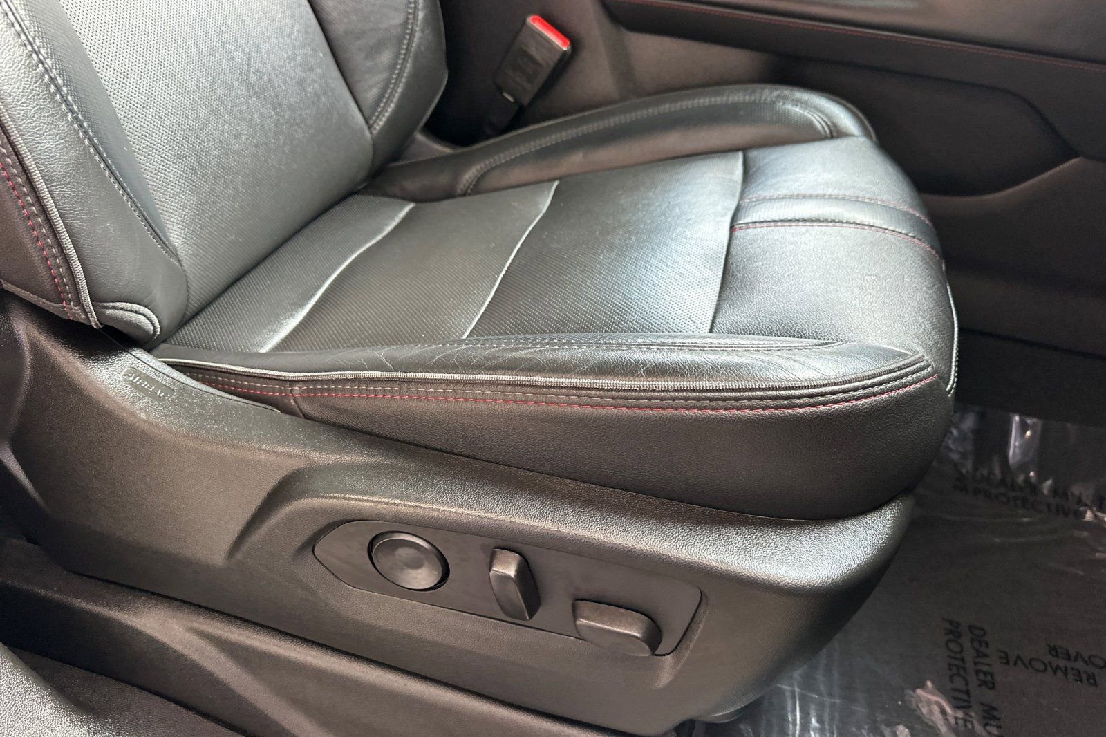 Used 2021 Chevrolet Tahoe RST w/ Luxury Package image 25