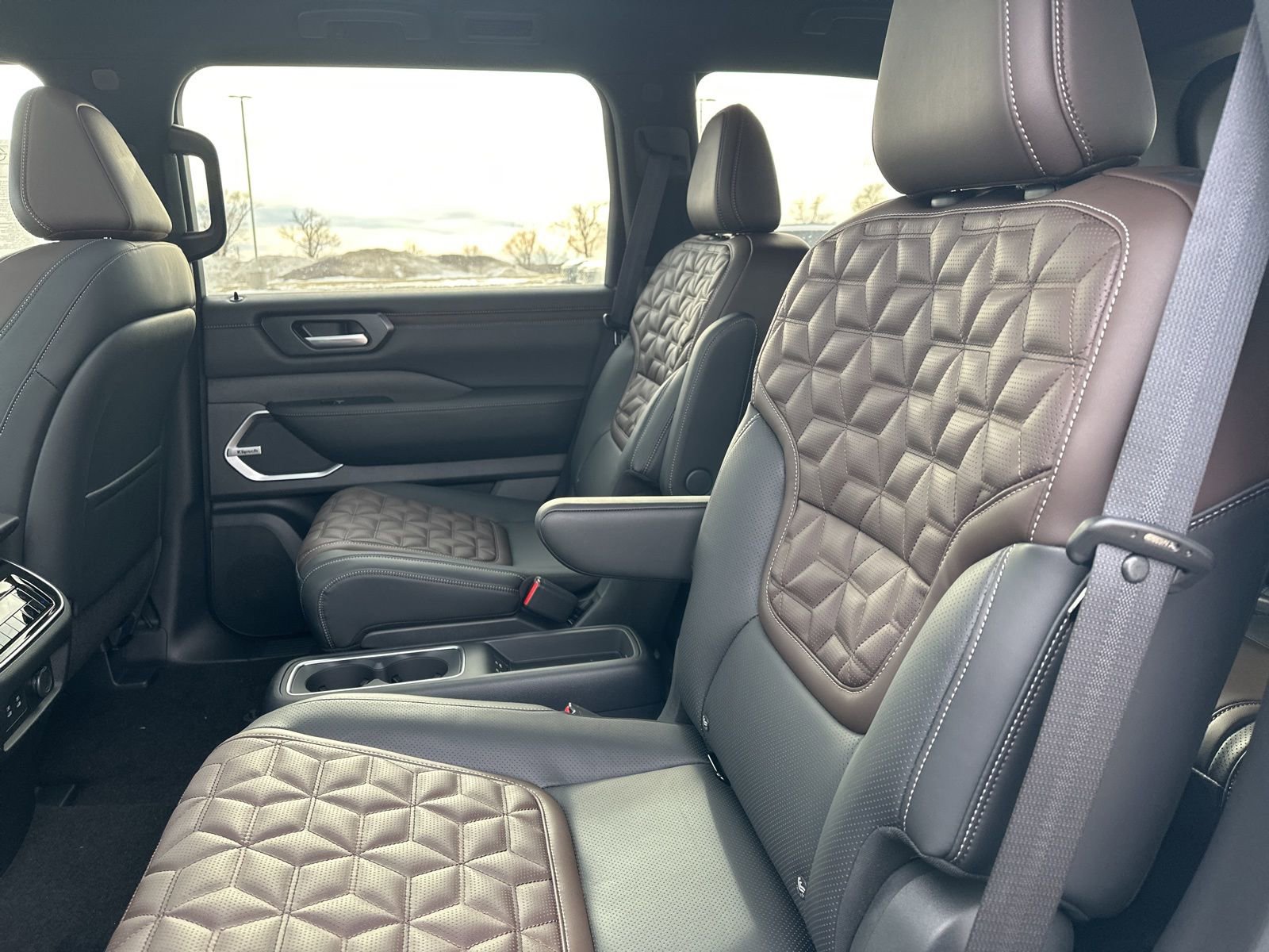 New 2026 Nissan Armada Platinum Reserve image 23