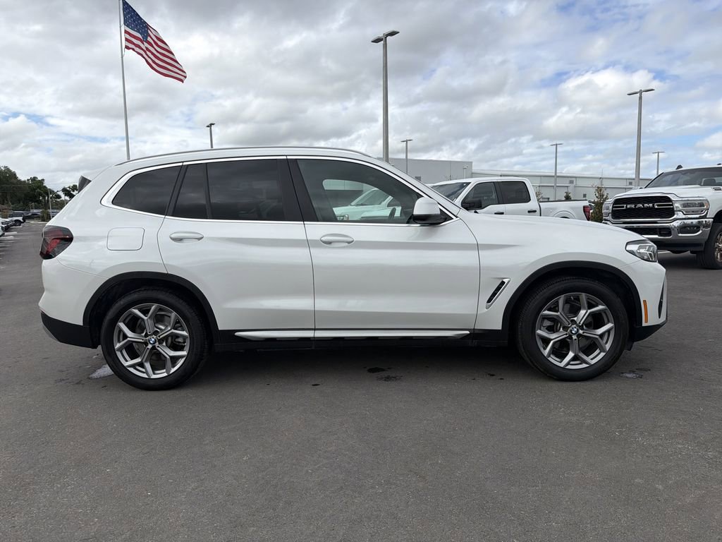 Used 2024 BMW X3 sDrive30i RWD image 3