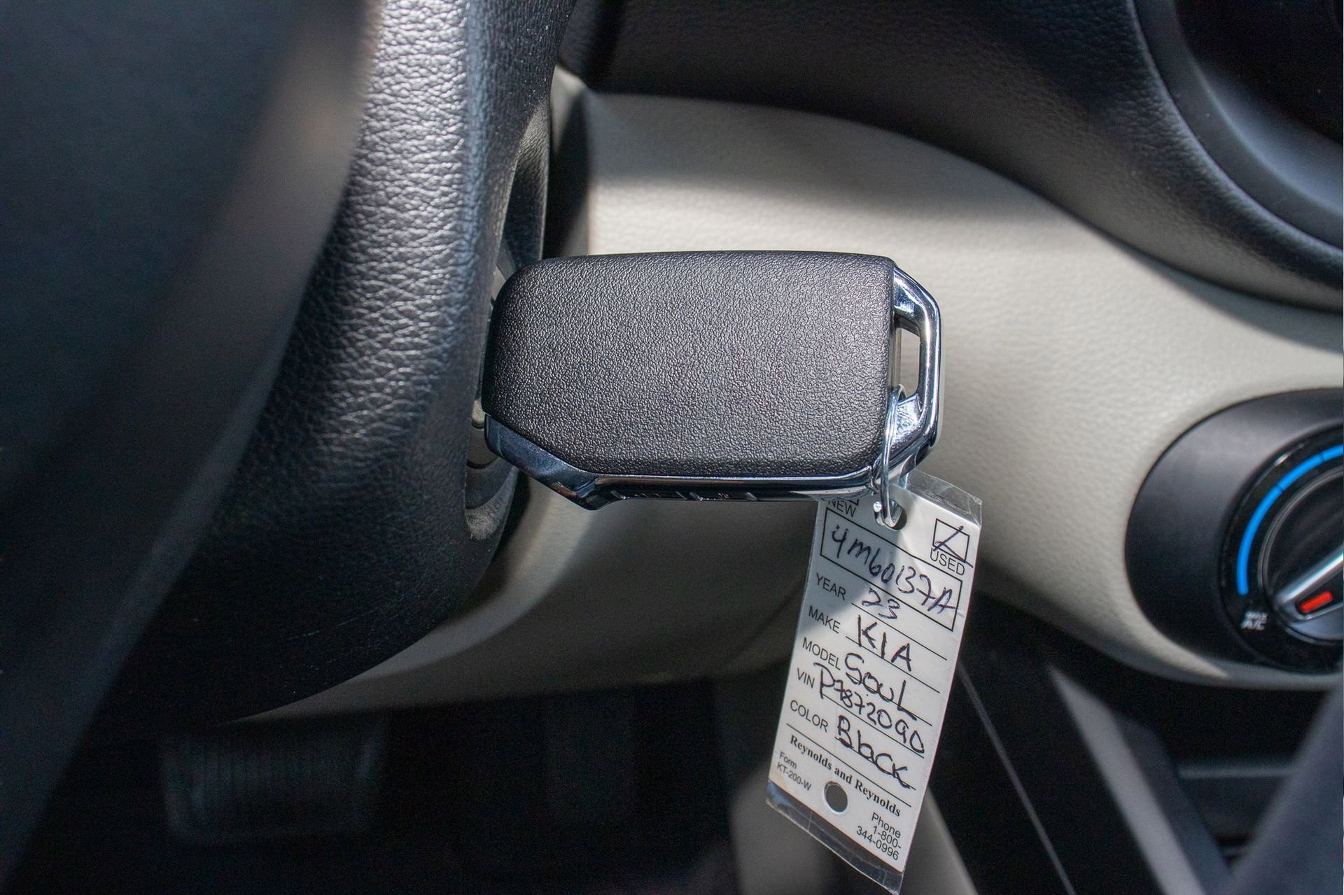 Used 2023 Kia Soul LX image 28