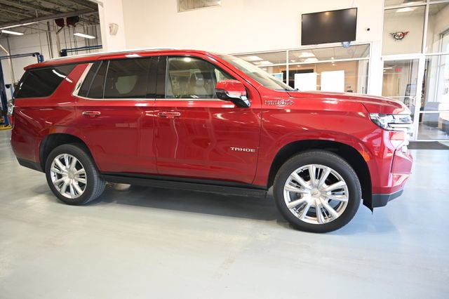 Used 2021 Chevrolet Tahoe High Country w/ Premium Package AWD/4WD image 4