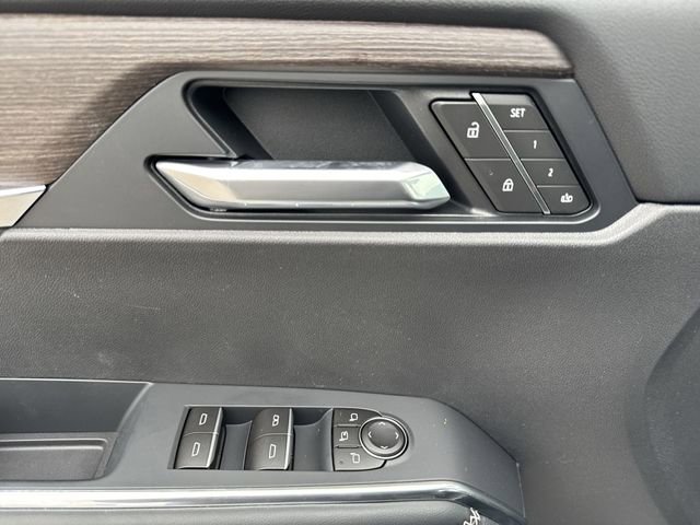 New 2026 GMC Acadia Denali w/ Super Cruise Package image 13