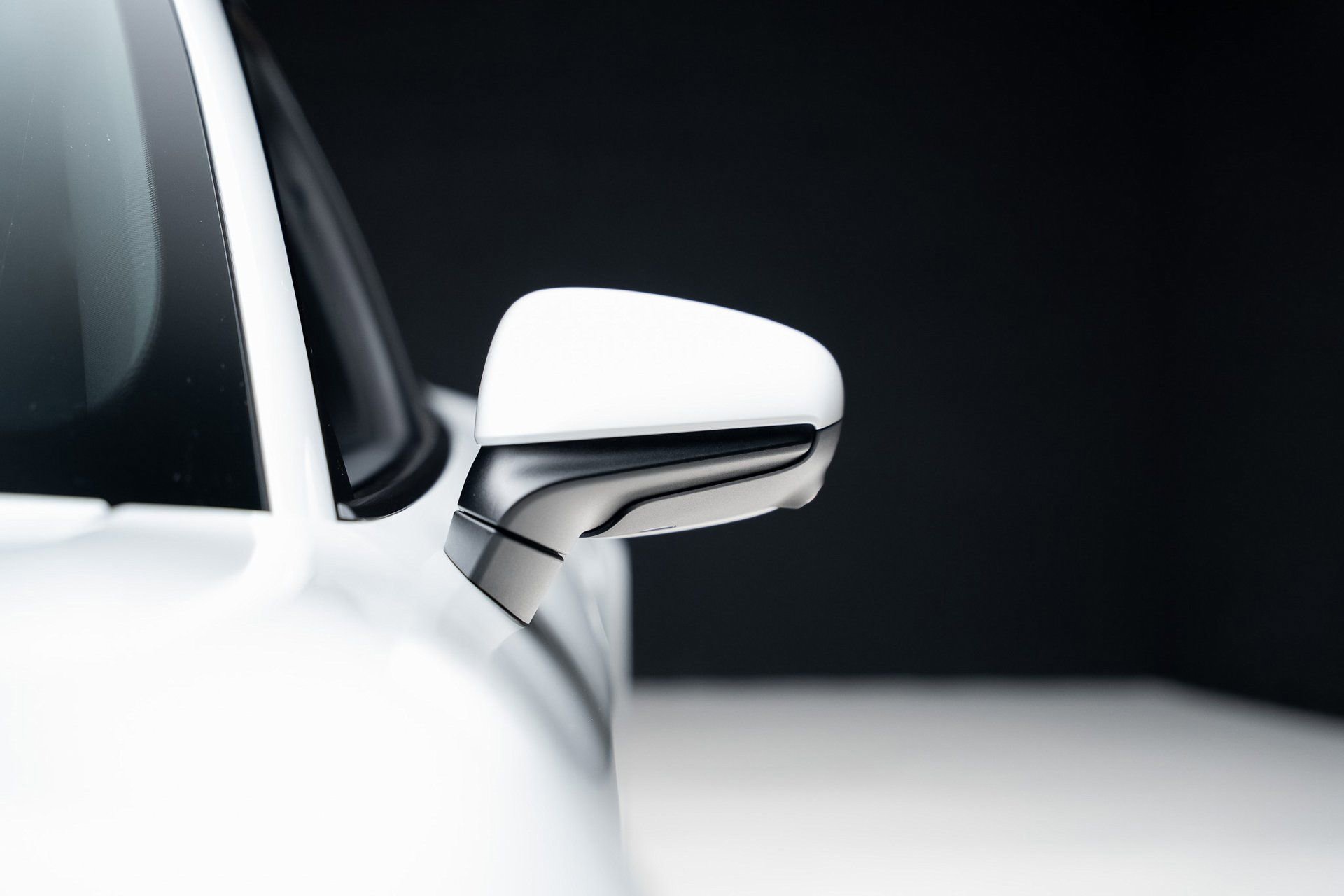 Used 2022 Porsche Taycan image 14