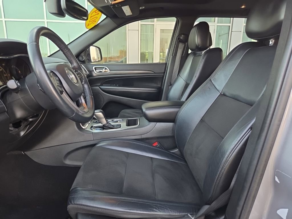 Used 2019 Jeep Grand Cherokee Altitude image 20
