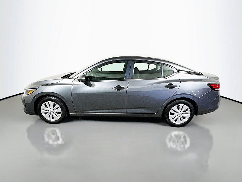 Used 2025 Nissan Sentra S FWD image 4