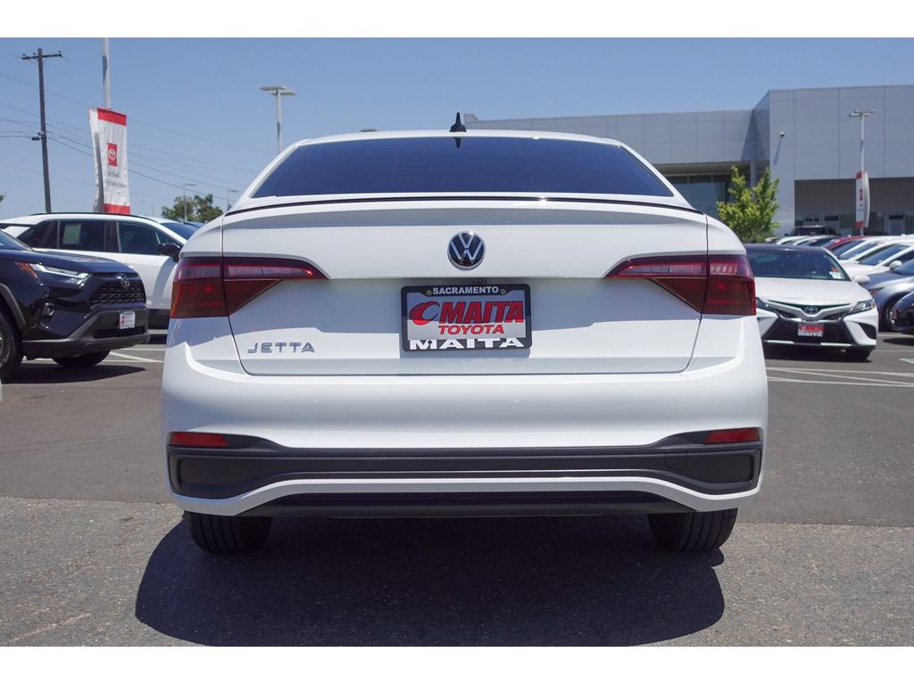 Used 2024 Volkswagen Jetta S FWD image 7