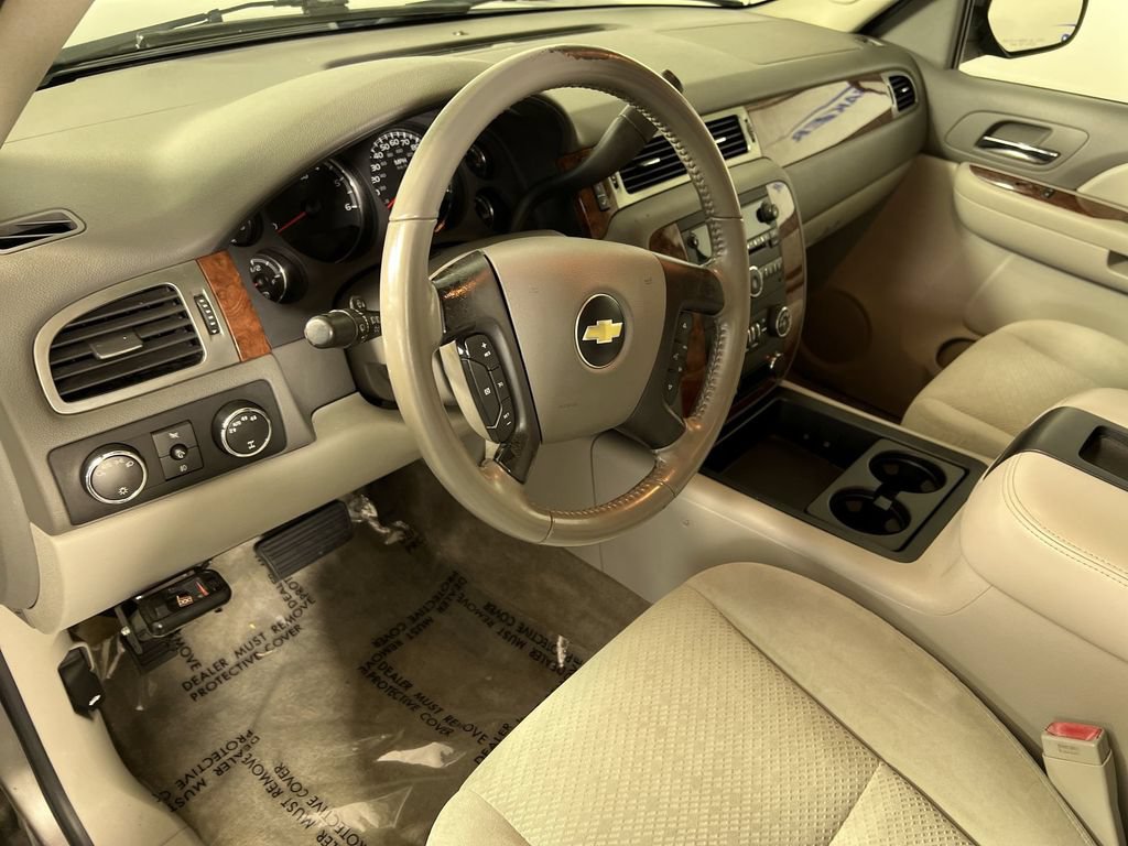 Used 2007 Chevrolet Avalanche LT AWD/4WD image 10
