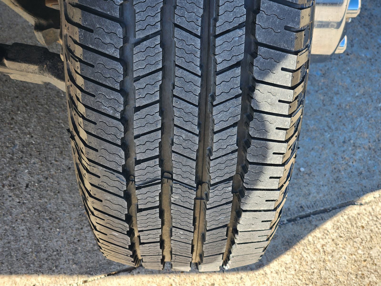 Used 2023 Ford F350 XLT image 12