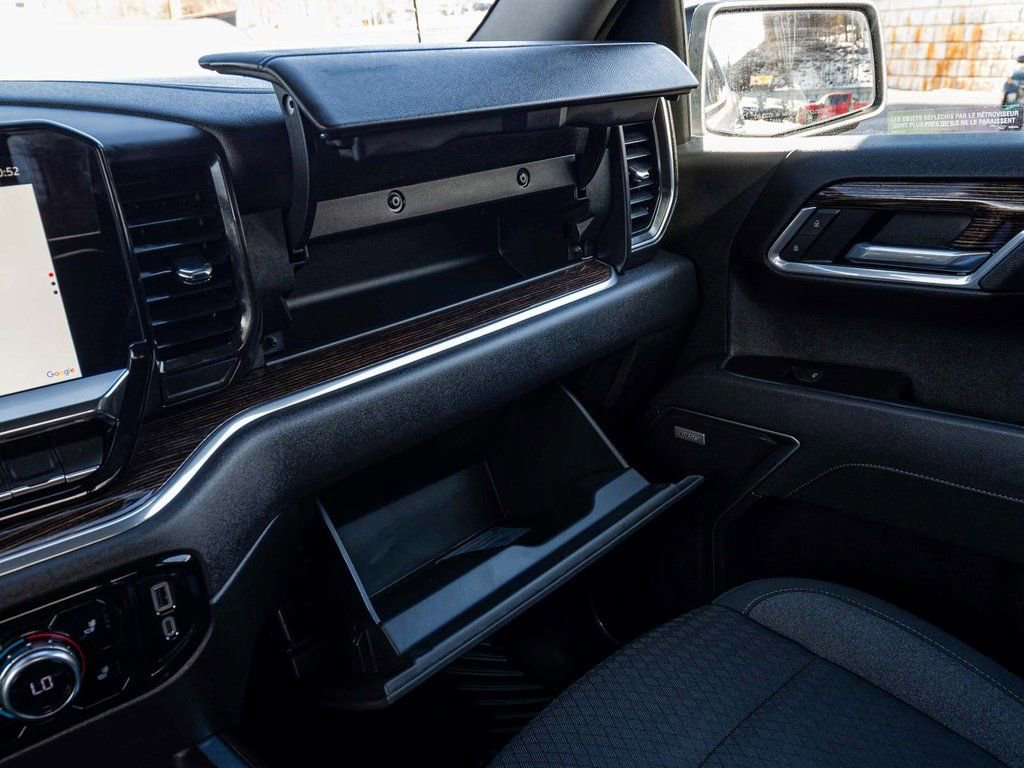 Used 2025 GMC Sierra 1500 Elevation w/ Preferred Package image 19