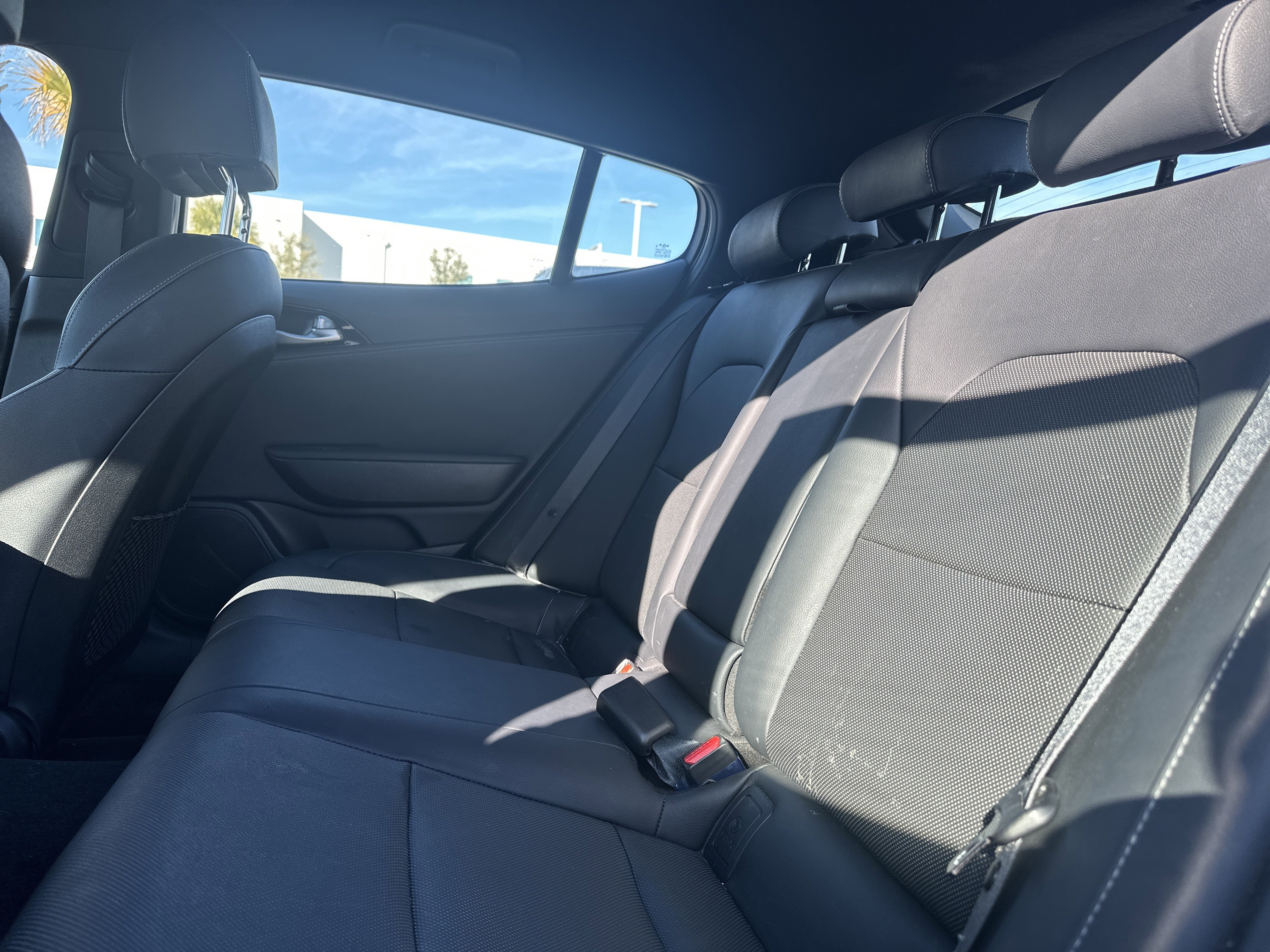 Used 2022 Kia Stinger GT-Line image 9