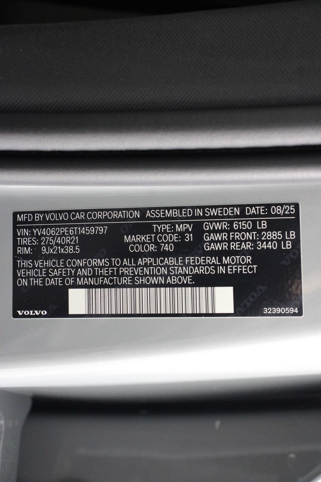 Certified 2026 Volvo XC90 B6 Plus w/ Protection Package Premier AWD/4WD image 16