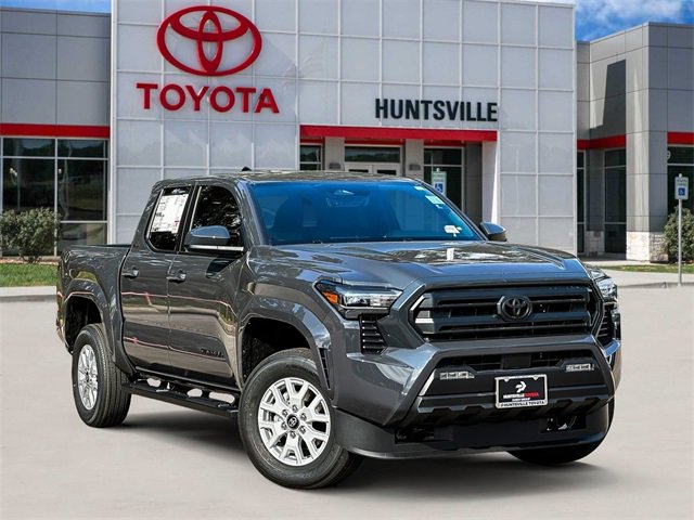 New 2025 Toyota Tacoma SR5