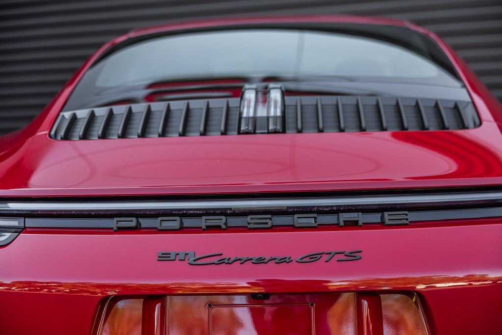 Certified 2024 Porsche 911 Carrera GTS image 25