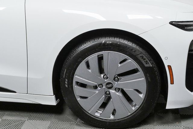 Certified 2025 Audi A6 e-tron Premium w/ Ultra Package image 40