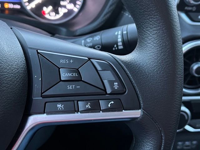 Used 2025 Nissan Sentra SV image 24