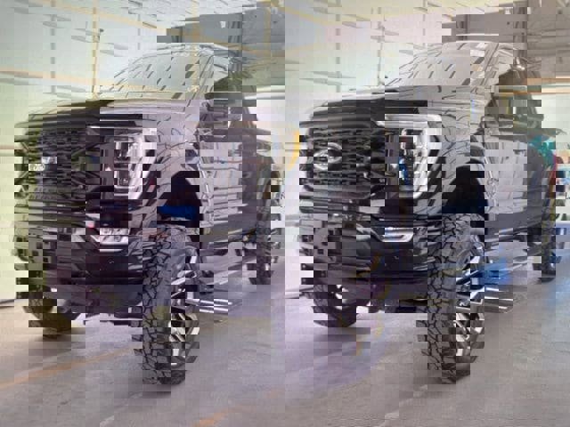 Used 2022 Ford F150 Lariat w/ Equipment Group 502A High image 4