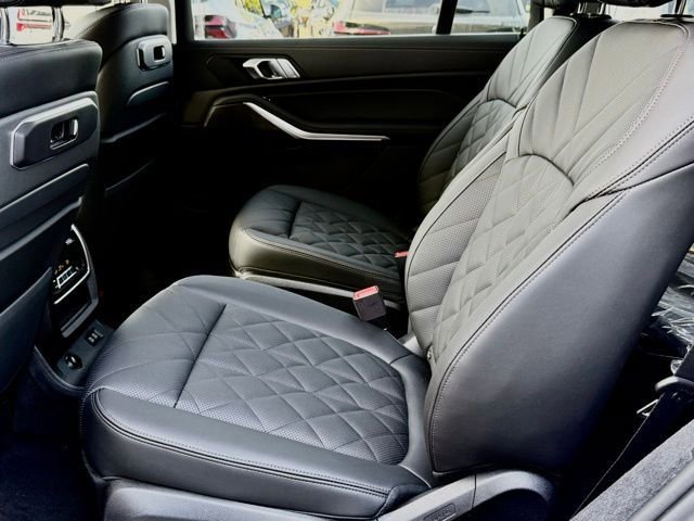 New 2026 BMW X7 xDrive40i AWD/4WD image 27