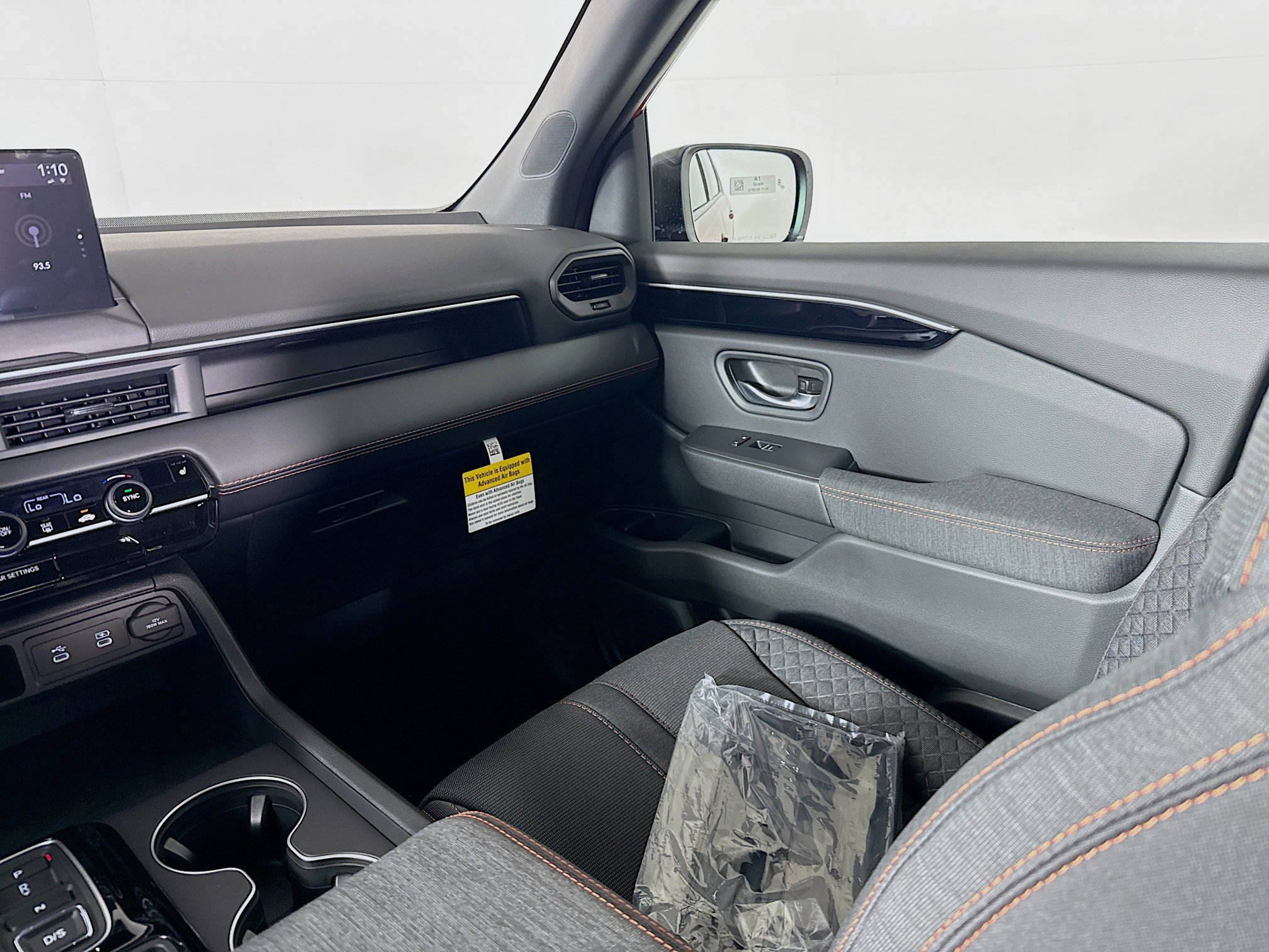 New 2026 Honda Pilot Sport image 28