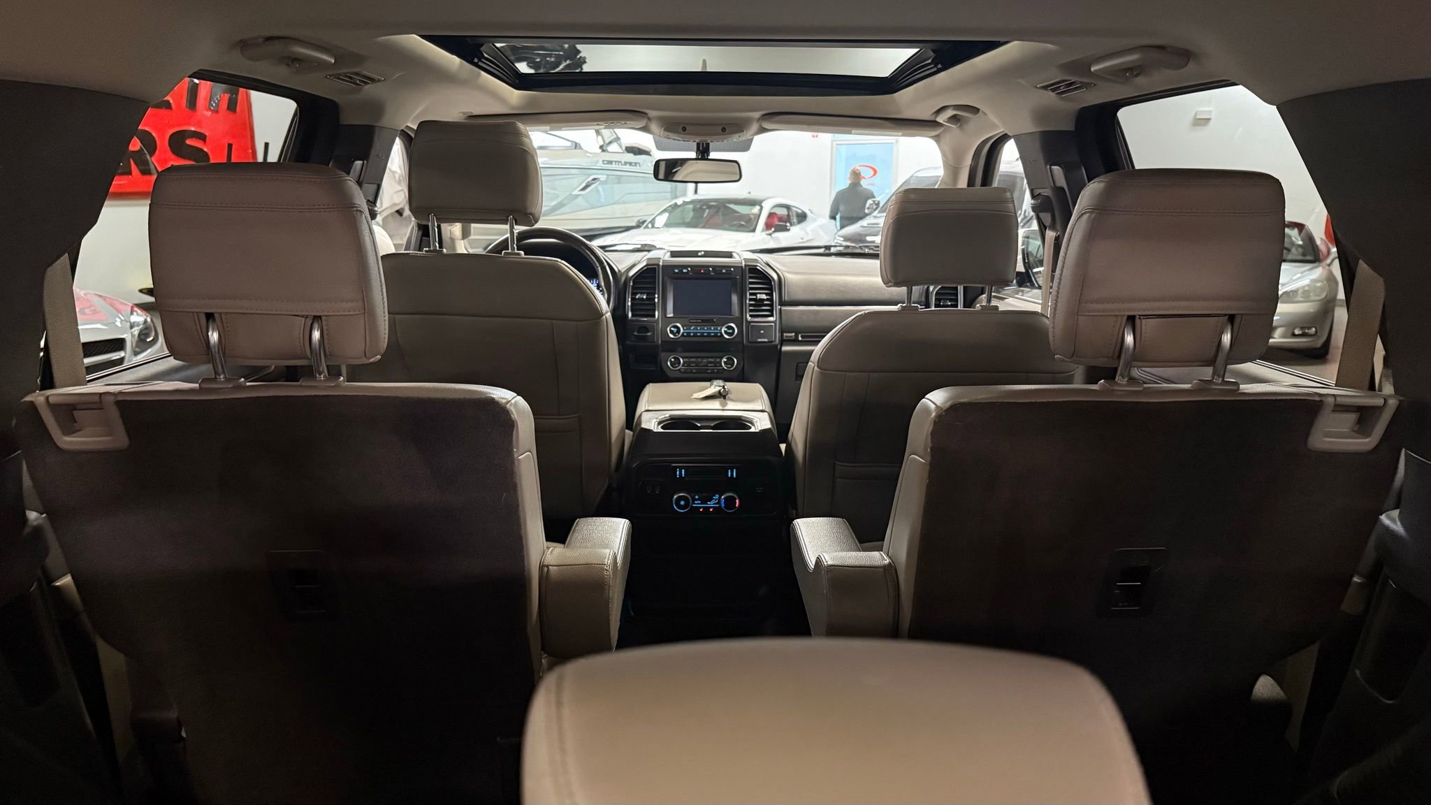 Used 2019 Ford Expedition Limited image 23