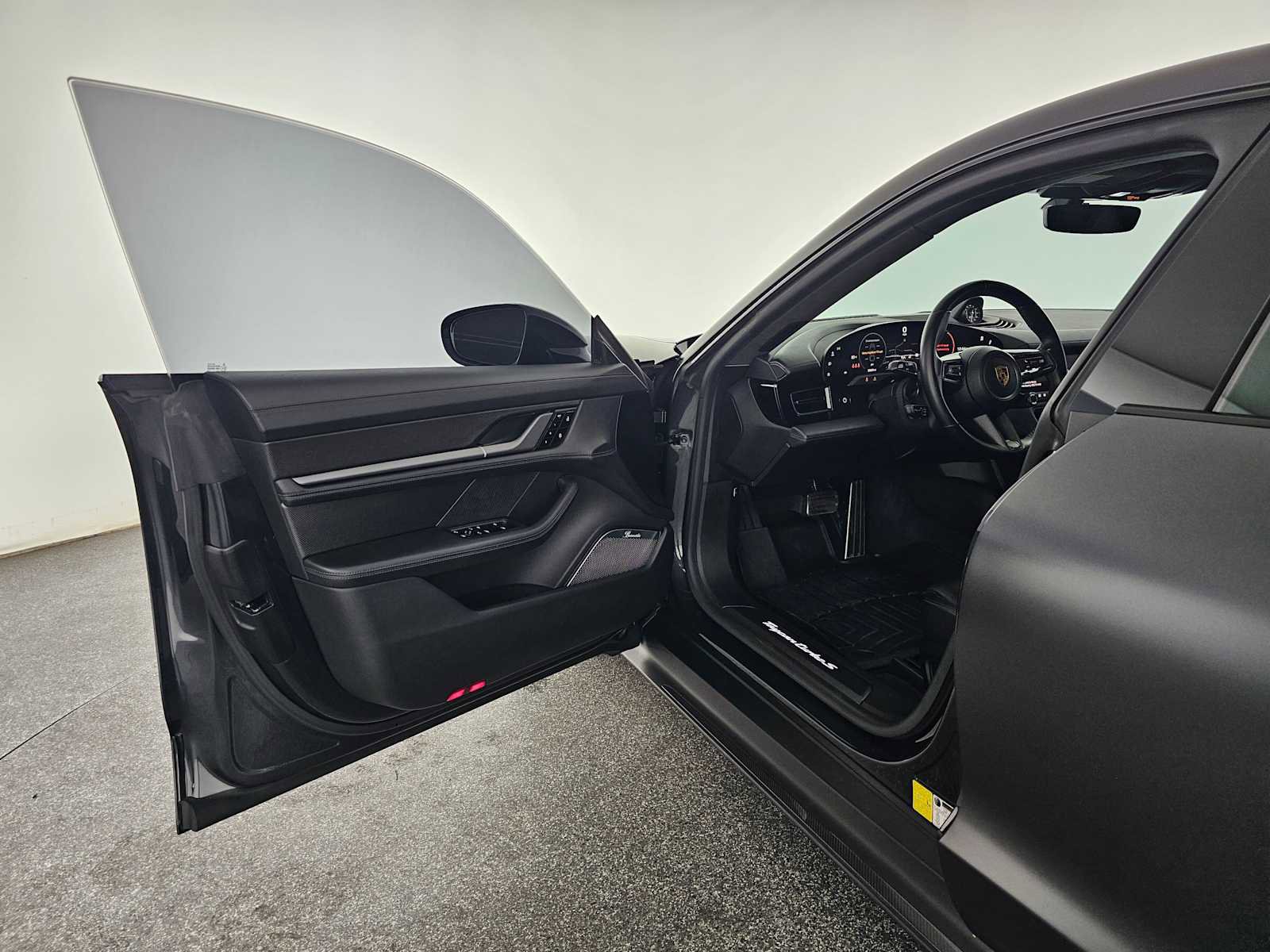 Used 2021 Porsche Taycan Turbo S w/ Premium Package image 19