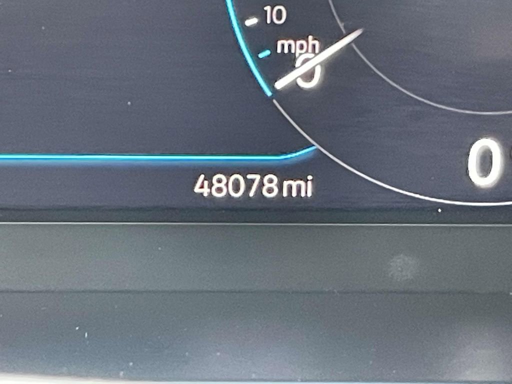 Used 2022 Volkswagen Taos SEL image 26