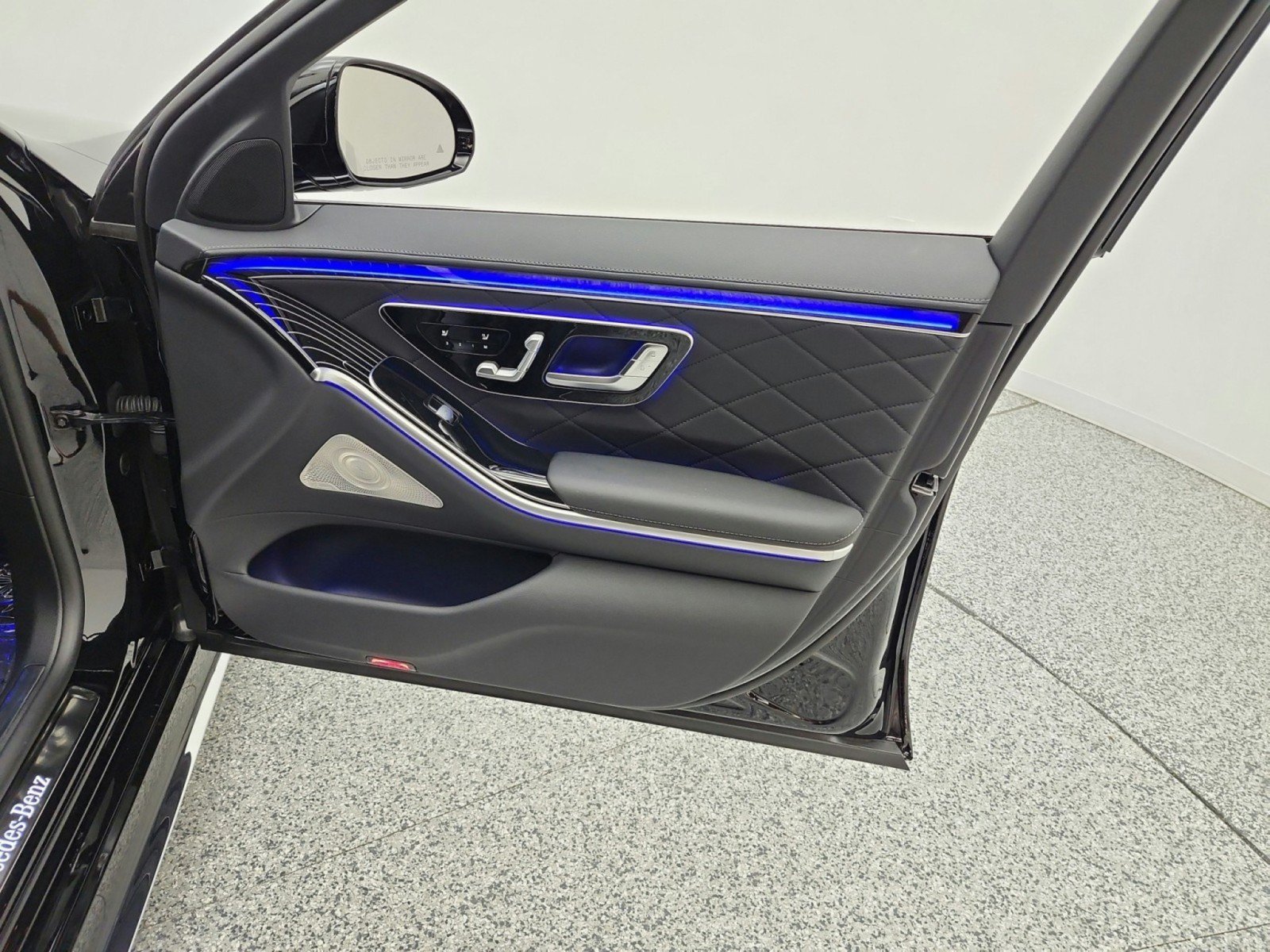 Certified 2025 Mercedes-Benz S 580 4MATIC Sedan image 21